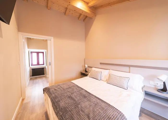Casa Aradina 2 *